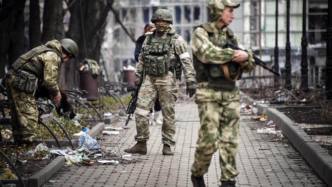 Guerre en Ukraine: la Russie a-t-elle les moyens d'occuper le Donbass et le sud du pays?
