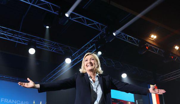 Présidentielle 2022 : dans le Nord, Marine Le Pen fait sa tournée d'adieu