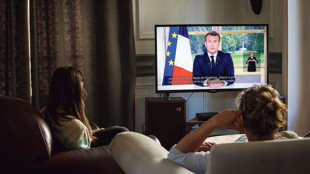 La France se prépare à un déconfinement plus lent