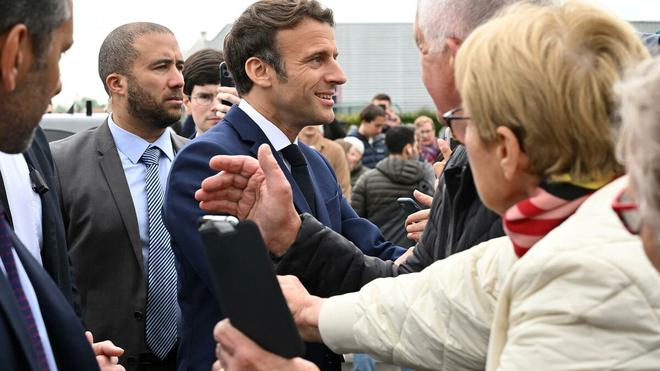 Dans les Pyrénées, Emmanuel Macron appelle à «un retour au calme et à la concorde»