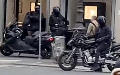 Le braquage de la boutique Chanel rue de la Paix à Paris filmé en direct - Regardez les images affolantes qui circulent - Les braqueurs toujours recherchés par la police - VIDEO