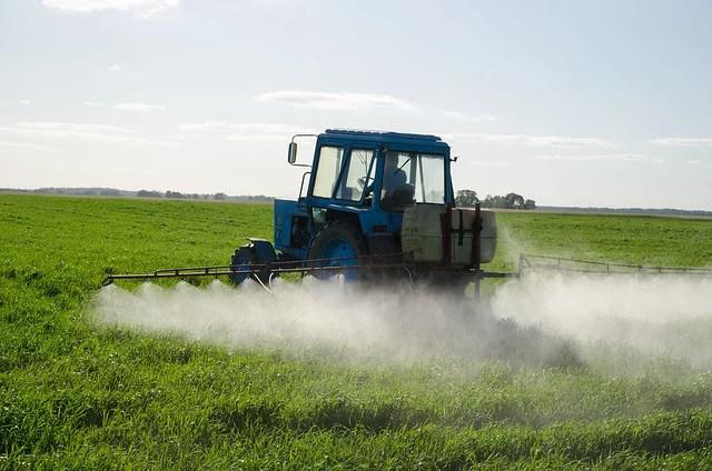 Les pesticides s’invitent aux législatives