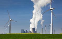 Énergie nucléaire contre énergie éolienne : un combat inévitable ?