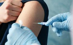 Nouveaux cas de variole du singe : les personnes vaccinées contre la variole sont-elles protégées ?
