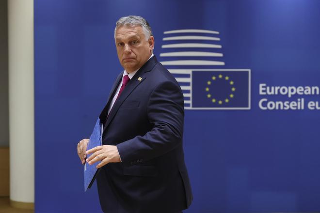 L’UE adopte officiellement le sixième paquet de sanctions contre la Russie, avec une nouvelle concession pour la Hongrie