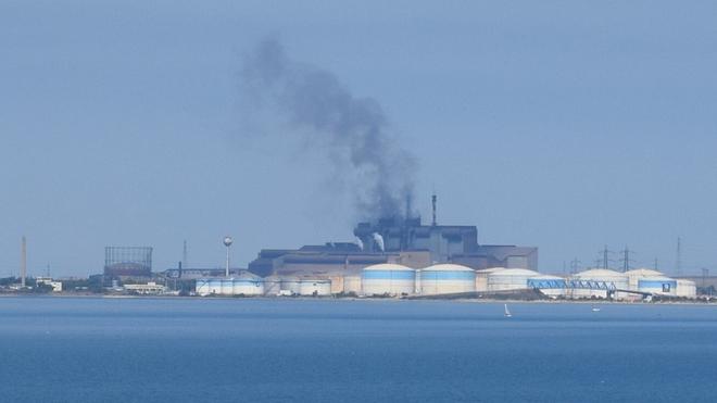 Une étude documente la “violence ordinaire” de la pollution industrielle autour de Fos