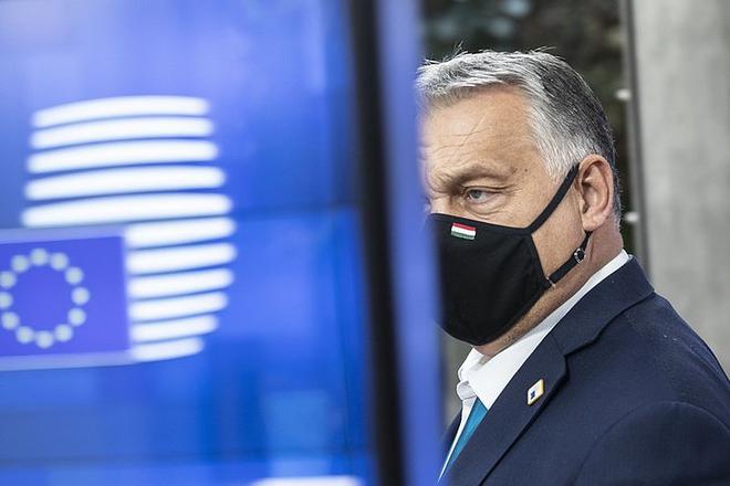 Hongrie-Pologne : « L’Europe » victime d’un chantage ? – par Eric Juillot