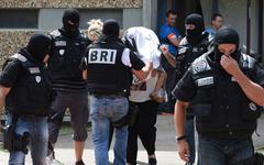 Ensauvagement : Une septuagénaire égorgée à Mulhouse, trois Algériens clandestins écroués… nouveau silence des médias français