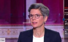 “Une ministre fake” : Sandrine Rousseau sort la sulfateuse contre une figure de la Macronie