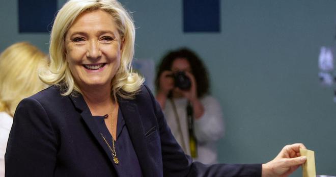 Résultats législatives 2022: Marine Le Pen réélue dans son fief du Pas-de-Calais