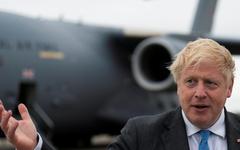 Johnson appelle les alliés de l'Ukraine à la soutenir fermement et longtemps