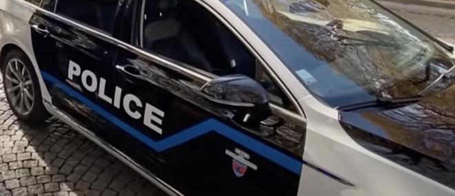 Indre-et-Loire : Un jeune homme a été interpellé par la police, dans le parc de Grandmont à Tours pour avoir donné plusieurs coups de couteau à sa compagne