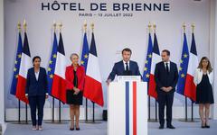 Afrique : Macron veut «repenser d’ici à l’automne» le dispositif militaire français