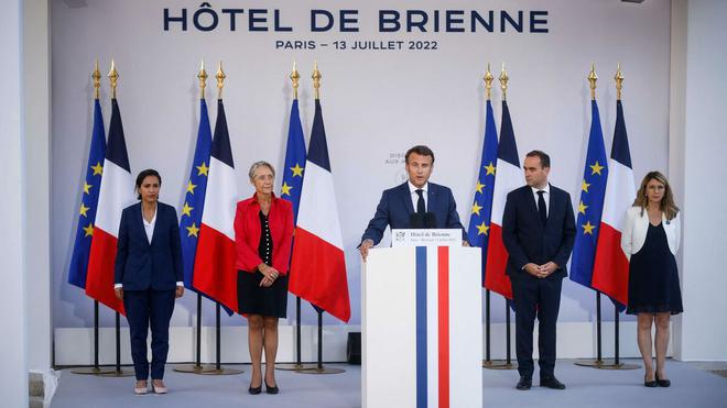 Afrique : Macron veut «repenser d’ici à l’automne» le dispositif militaire français