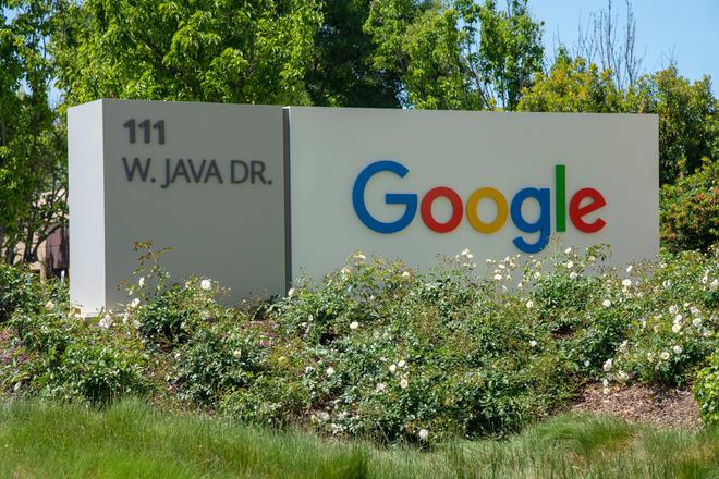 Google gèle les recrutements pendant deux semaines