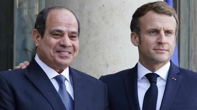Le président égyptien Abdel Fattah al-Sissi reçu par Emmanuel Macron à l'Élysée