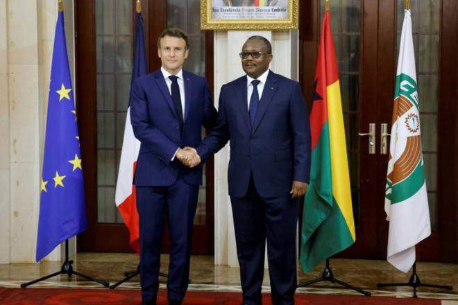 Lutte contre le terrorisme en Afrique: Macron veut coopérer avec la Cédeao