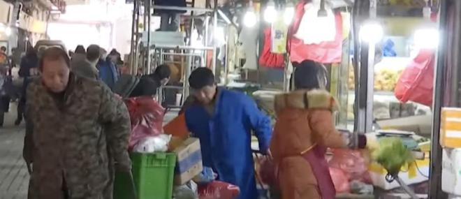 Deux études concluent que la pandémie de Covid-19 a commencé sur le marché de la ville de Wuhan, en Chine, pointant ainsi vers une très probable origine animale du virus
