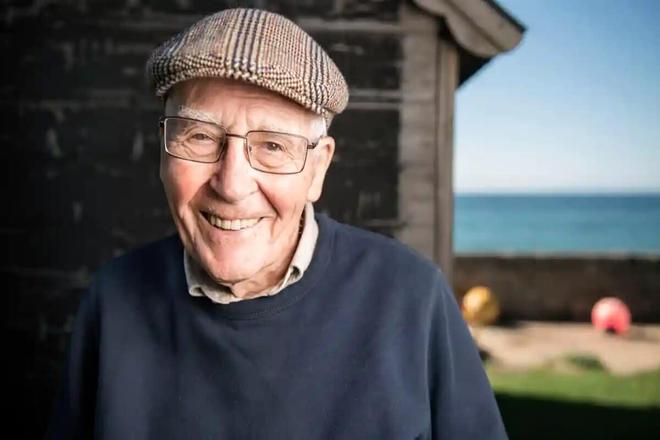 James Lovelock, père des théories Gaïa, décède le jour de son 103e anniversaire