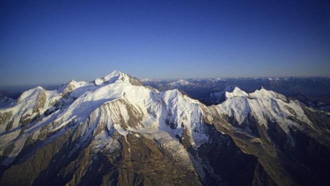 Attention, ce ne sera bientôt plus gratuit de monter au Mont Blanc