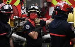 Incendies : Carrefour demande à «chaque directeur de magasin» de «libérer» les salariés pompiers volontaires