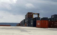 Marseille : 528 kilos de cocaïne saisis dans un conteneur de déménagement sur le port