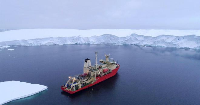 Ce glacier de la taille de la Floride "ne tient qu’à un fil" et inquiète les scientifiques