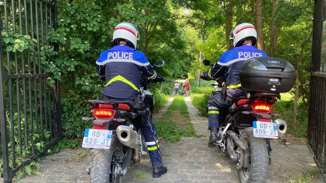 Marcq-en-Barœul : deux policiers blessés, percutés par une voiture refusant de s’arrêter