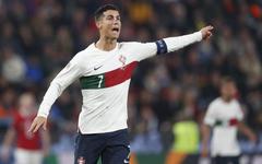 Foot - L. nations - Potugal - Cristiano Ronaldo avec le Portugal, indéboulonnable mais plus aussi indispensable