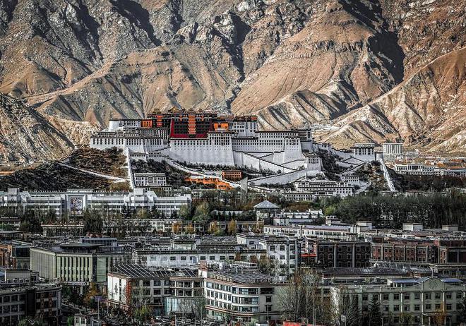 Au Tibet, Lhassa ou le confinement sans fin !