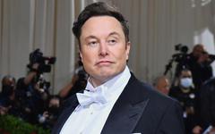Rachat de Twitter : Elon Musk veut licencier 75% des salariés