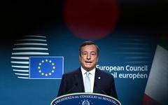 Comment Mario Draghi, le «magicien», a offert vingt mois de stabilité à l’Italie