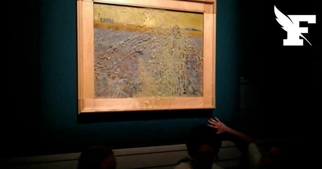 À Rome, un Van Gogh aspergé de soupe aux pois au palais Bonaparte