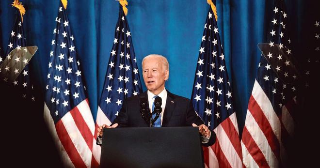 Midterms aux États-Unis: face à la montée des tensions, la démocratie «en danger» selon Biden