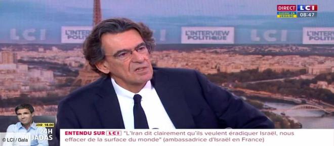“Il faut un QI de bulot pour…” : Luc Ferry cash sur un projet d’Emmanuel Macron