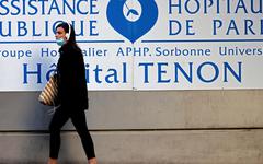 Paris : le gynécologue Emile Daraï mis en examen pour «violences volontaires» sur 32  femmes