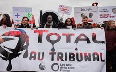 TotalEnergies est attaqué en justice pour son méga-pipeline écocidaire en Tanzanie et Ouganda