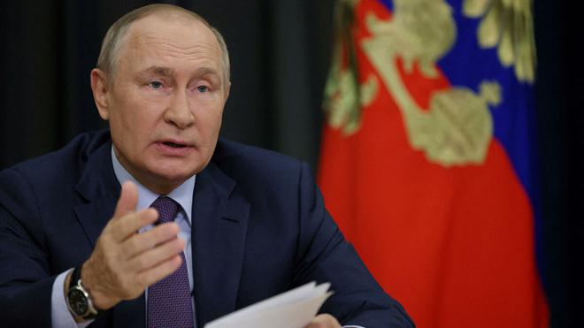 Guerre en Ukraine : Vladimir Poutine permet désormais aux criminels russes d’être mobilisés
