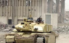 Guerre en Ukraine : des chars d’assaut livrés à Kiev, la fin du tabou pour les Occidentaux ?