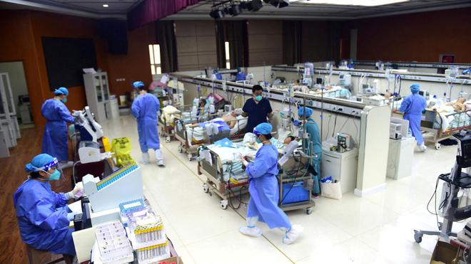 Covid-19 en Chine : près de 13 000 morts à l’hôpital en une semaine