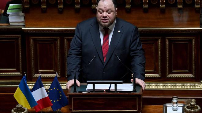 Guerre en Ukraine : le président du Parlement appelle la France à être « la première à donner des avions modernes » à Kiev