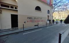 Silence des médias français : les pro-terroristes palestiniens ont tagué le Bataclan