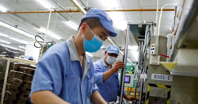 Chine: l'activité manufacturière a bondi en février