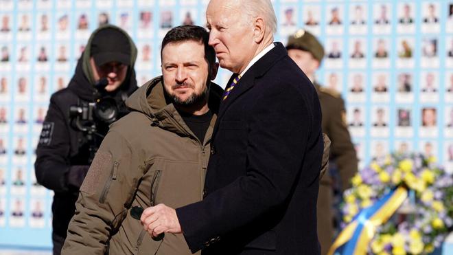 Biden à Kiev, Pierre Palmade et inflation : les infos à retenir ce midi