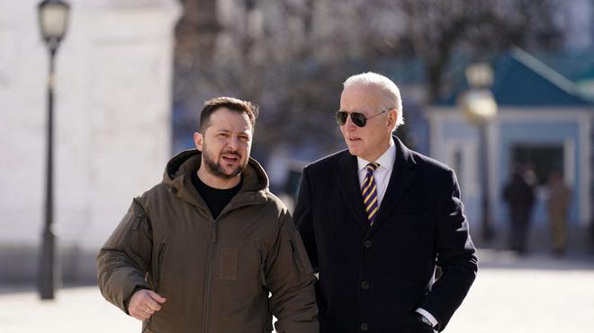 Biden à Kiev : aide militaire, soutien... ce qu’il faut retenir de cette « visite pour l’histoire »