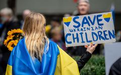 Ukraine : enfants déportés en Russie, "un crime de guerre" selon Ursula Von Der Leyen
