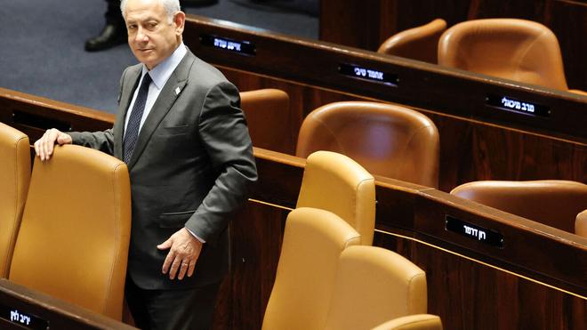 Réforme du système judiciaire israélien : comment Netanyahou a fini par céder