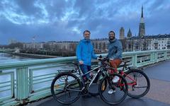 « Le climat chez vous » : l’expédition de 3000 km à vélo de Guillaume et Nicolas s’achève ce samedi sur les quais de Rouen