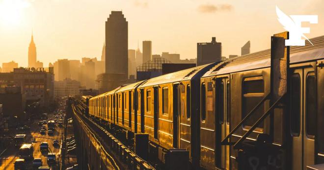 New York : un sans-abri étranglé à mort dans le métro, une enquête ouverte