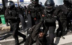 Manifestation du 1er Mai à Paris : 44 % des gardes à vue classées sans suite